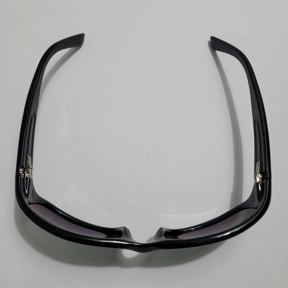 Maui Jim Stingray Classic Black Frames - Picture 8 of 12